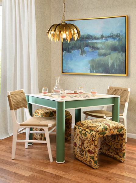 Jacky Game Table