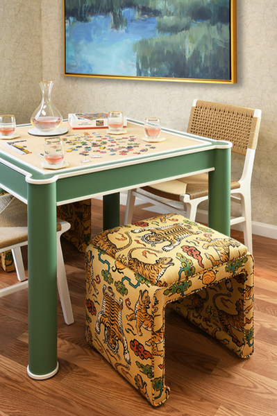 Jacky Game Table